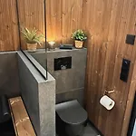Private With Hot Tub & Sauna Villa Rovaniemi