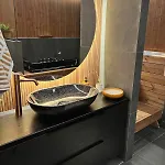Private With Hot Tub & Sauna Rovaniemi
