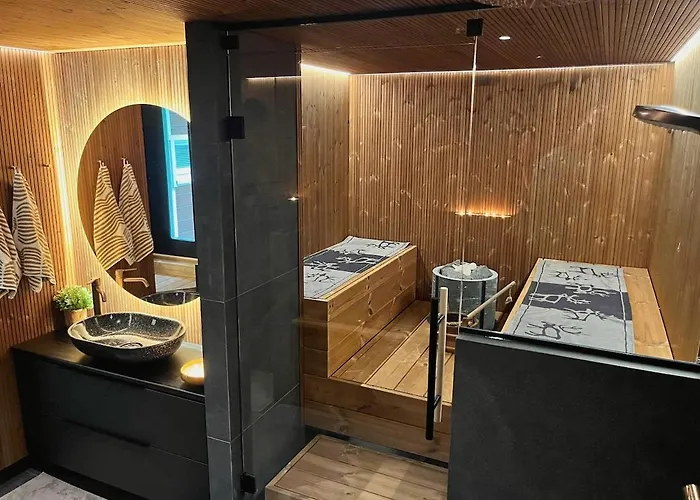 Private With Hot Tub & Sauna Willa *